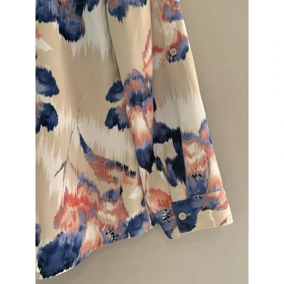 Chicos 2 Abstract Floral Blouse Top V Neck Roll Tab Slv Flowy Silky Satin Large - Picture 7 of 16